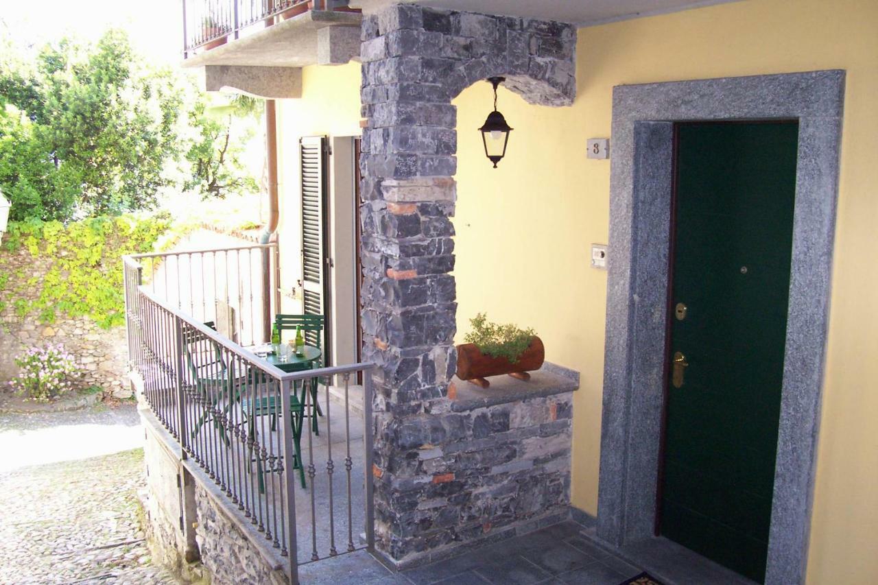 Appartamento Contrada Vecchia Varenna Bagian luar foto